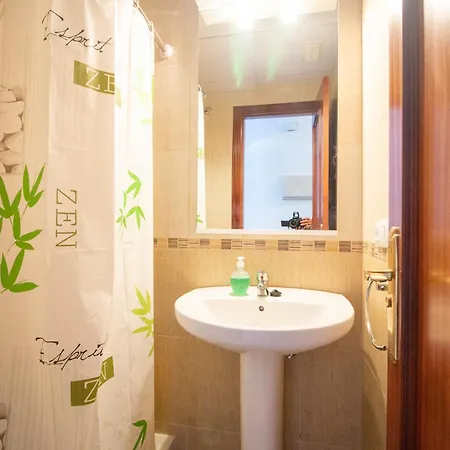 Spainkarmasun Apartment